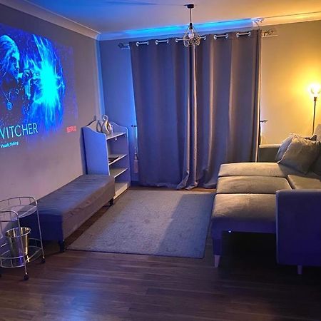 Lovely, Two Bedroom Apartment Central Location Londyn Zewnętrze zdjęcie