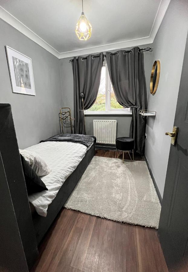 Lovely, Two Bedroom Apartment Central Location Londyn Zewnętrze zdjęcie